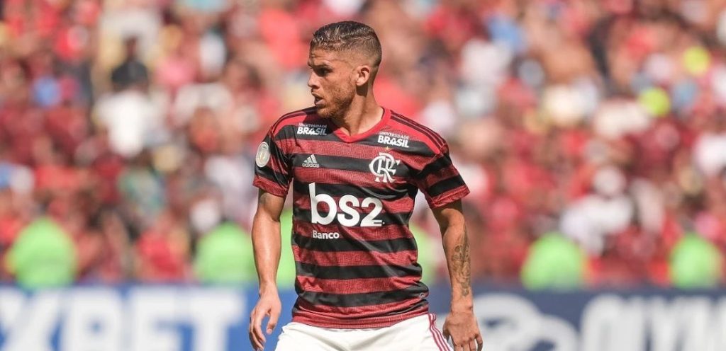 Rumores sobre que Cuellar vai sair do Flamengo têm gerado uma grande expectativa entre os torcedores do clube
