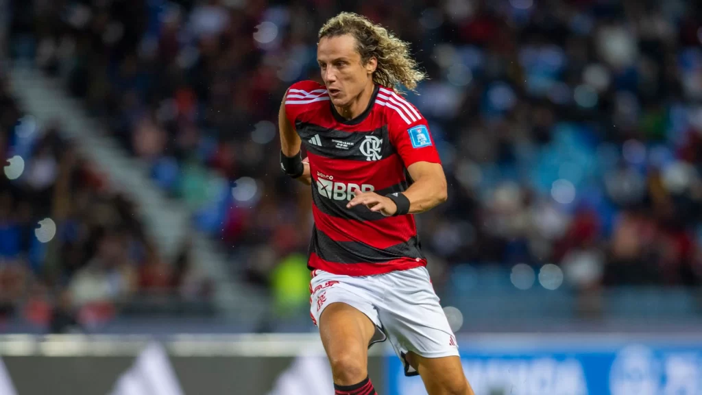 O salário de David Luiz no Flamengo levanta a curiosidade dos torcedores do esporte