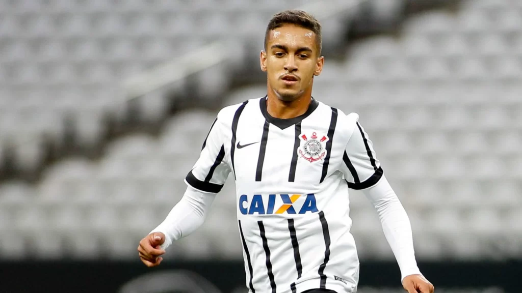 Matheus Pereira no Corinthians é conhecido por seu habilidade com a bola nos pés